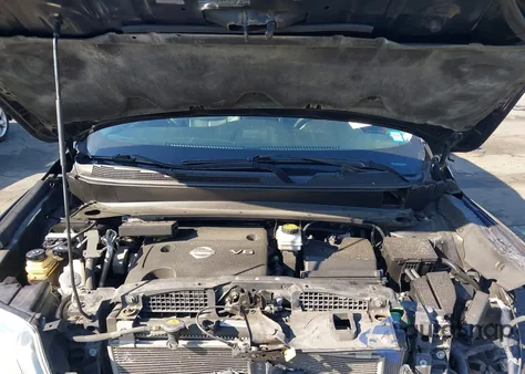 2013 Nissan Pathfinder Platinum from USA, damaged, VIN 5N1AR2MM0DC667167